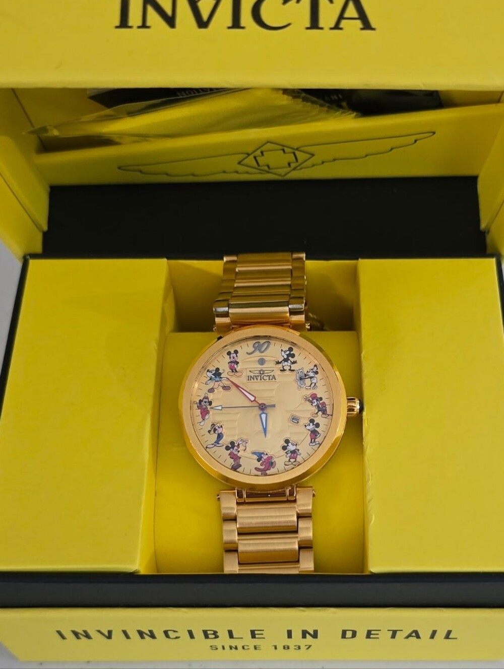 Invicta Gold-Tone Mens Mickey Mouse Dial Bracelet Watch